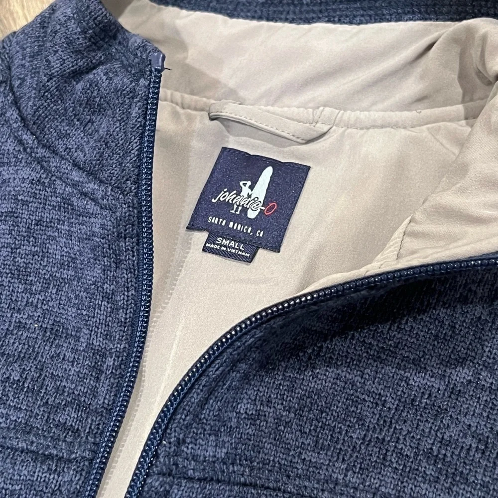 NWT johnnie-O Men’s Small Wes Full Zip Fleece Vest Navy ‘Wake’ Model